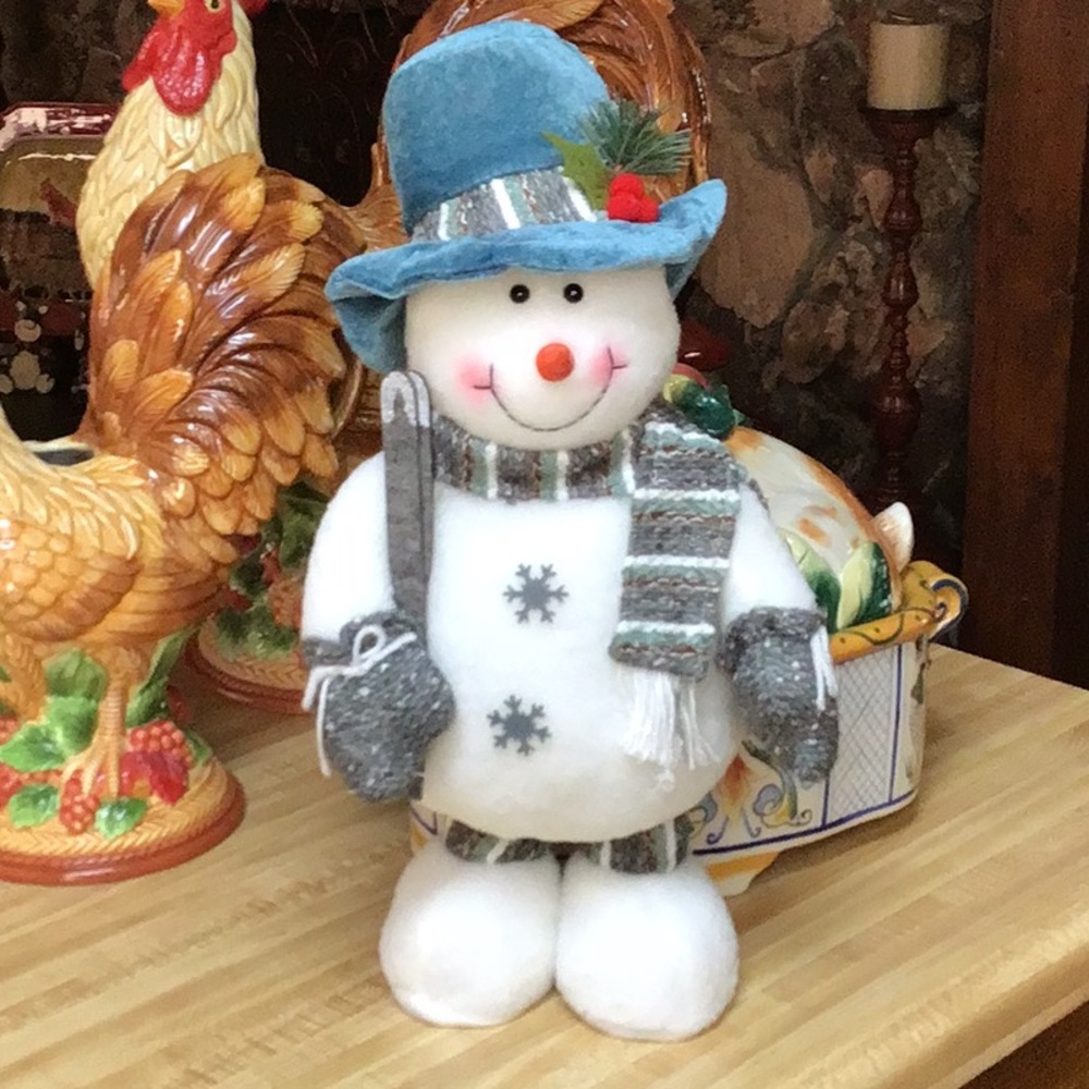 SNOWMAN 17” BLUE TOP HAT❤️❤️
